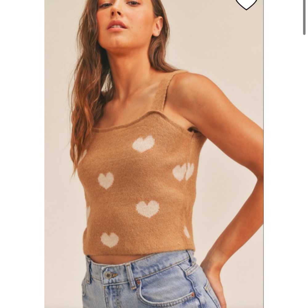 Lush heart knit beige and white heart tank top